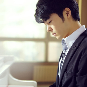 久久久三级视频
